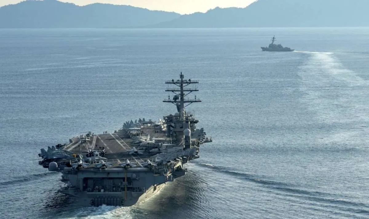 Trump Keluarkan Perintah Kapal Induk Terbesar Dunia Bergerak ke Timur Tengah
