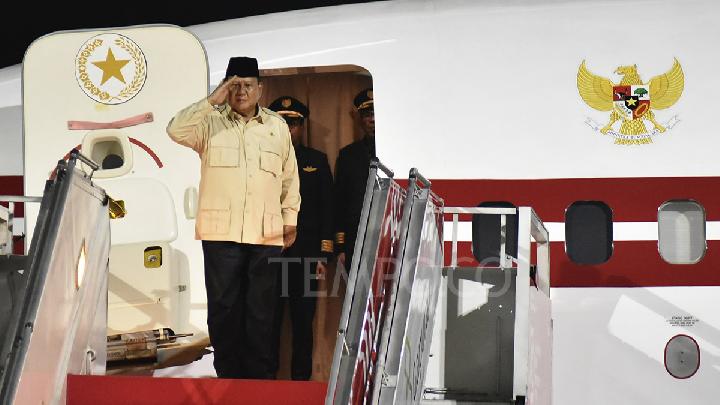 Prabowo Terbang ke Washington, Bahas Kerja Sama Strategis dan Tarif Dagang dalam Pertemuan dengan Trump