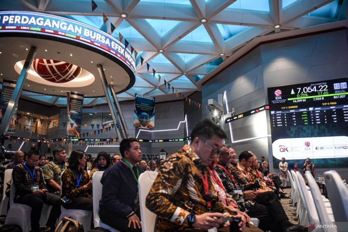 BRPT dan TPIA menguat di tengah pelemahan IHSG, investor diminta cermati perbedaan katalis