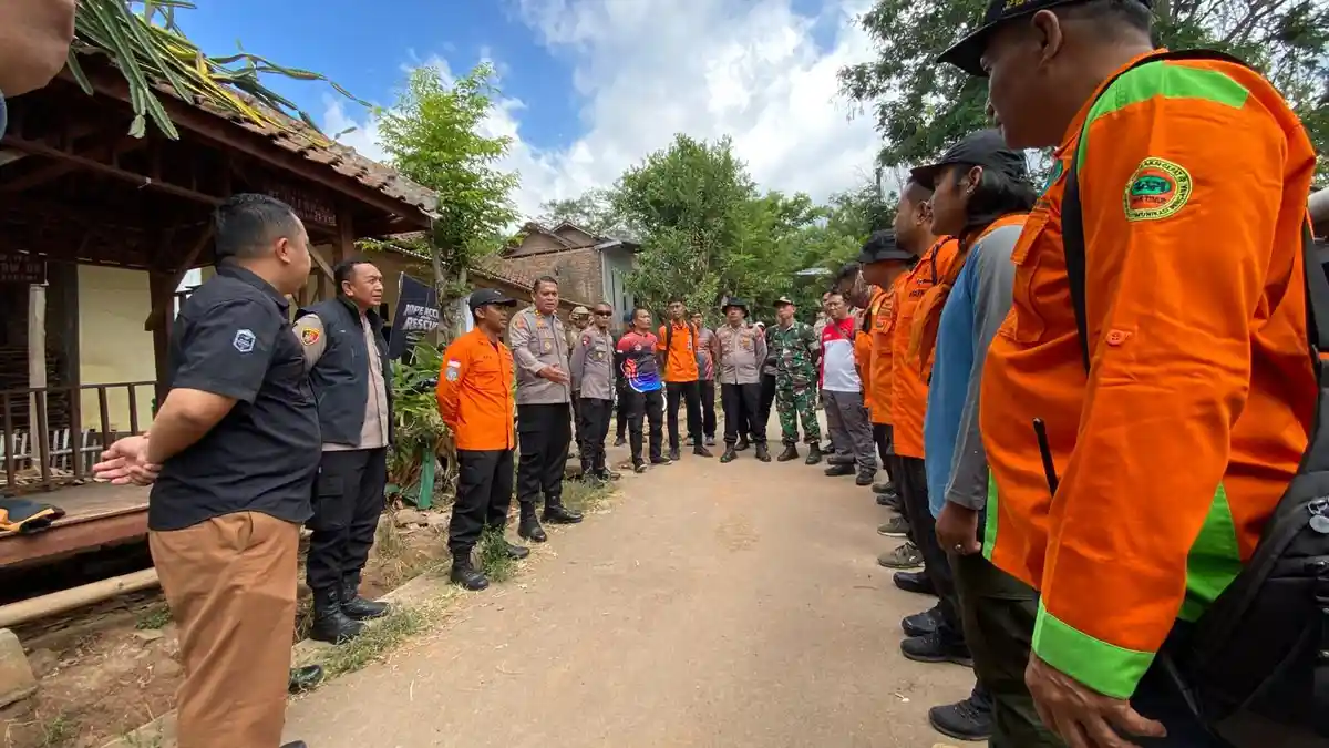 Dua pendaki diduga tersesat di Gunung Piramid Bondowoso, tim SAR gabungan dikerahkan