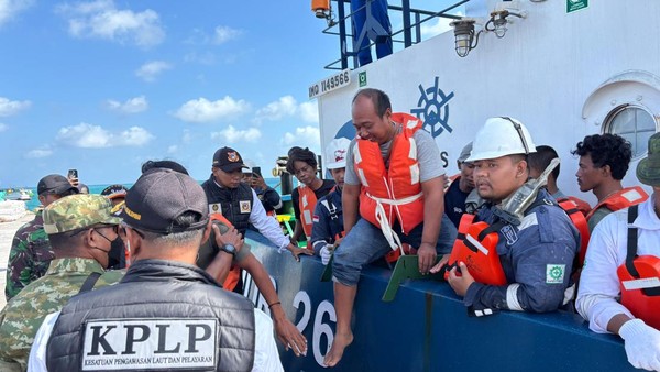 Jumlah korban kebakaran KMP Mutiara Sentosa 2 bertambah menjadi 238 orang, pencarian masih berlangsung