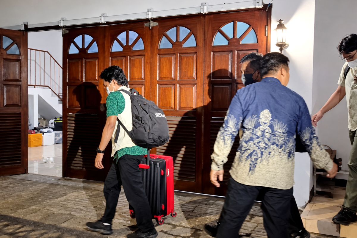 Petunjuk Aliran Uang Ditemukan di Rumah Dirjen ATR/BPN, Penyidikan HGB Bogor Berlanjut