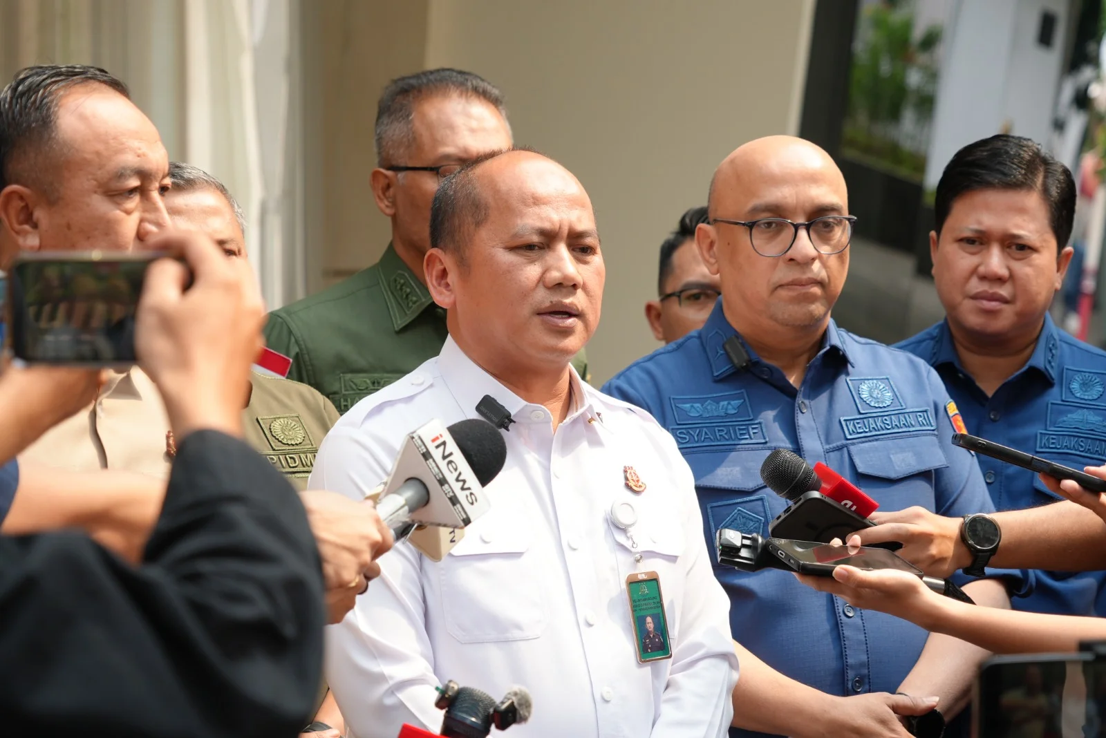 Kejagung Limpahkan Enam Tersangka Kasus Dugaan Korupsi Program MBG ke JPU