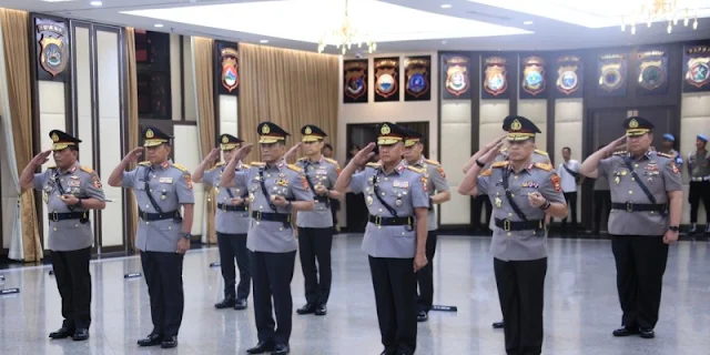 Kapolri Suyudi Lantik 27 Pejabat Utama dan Kapolda Baru